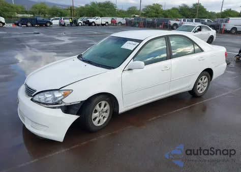 2006 Toyota Camry Le V6/Xle V6 z USA, uszkodzony, nr VIN JTDBF32K860167626